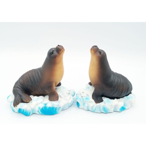 Seal Figurines On Ice Floe Base 4.5 Inch Resin Brown Arctic Animal Set of 2 - Picture 1 of 16